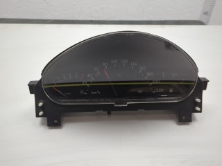 Щиток приборов (приборная панель) Mercedes A-Класс 1997-2001