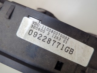 Щиток приборов (приборная панель), ориг. номер 09228771, Opel Zafira 1999-2003