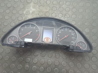 Щиток приборов (приборная панель), ориг. номер 8E0920900H, Audi A4 2000-2006