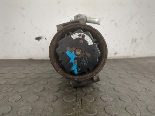Компрессор кондиционера Audi A4 2000-2006