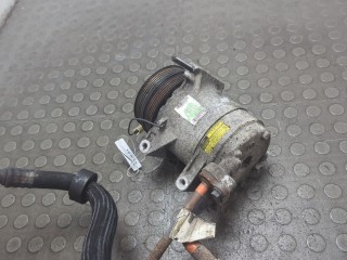 Компрессор кондиционера Volvo V50 2003-2007