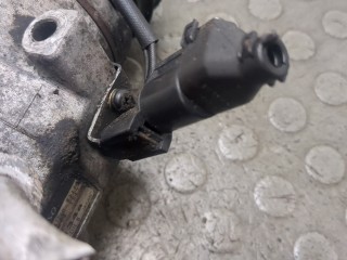 Компрессор кондиционера, ориг. номер 977014D100, KIA Carnival 2006-2014