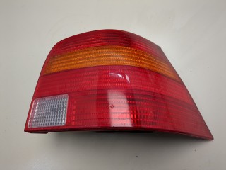 Фонарь (задний) правый Volkswagen Golf 4 1997-2006