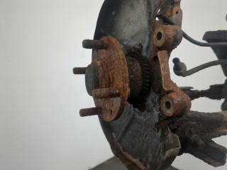 Балка подвески задняя, ориг. номер E01628400A, Mazda MX-3 1991-1998