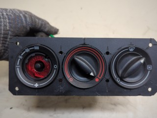 Переключатель отопителя (печки) Audi A4 1994-1997