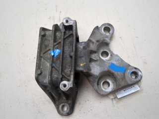Подушка крепления КПП, ориг. номер 84849603, GMC Terrain 2021-2026