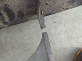 Усилитель бампера задний, ориг. номер 04857732AB, Chrysler Pacifica 2003-2008