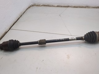 Полуось (приводной вал, шрус) правая передняя Opel Astra 2006-2014