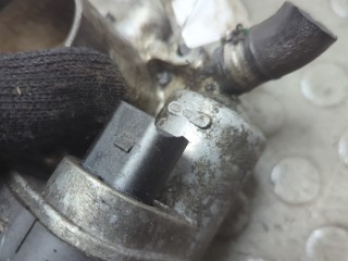 Заслонка дроссельная, ориг. номер 036133062L, Volkswagen Golf 4 1997-2006