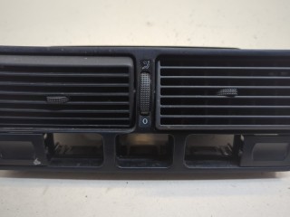 Дефлектор обдува салона Volkswagen Golf 4 1997-2006