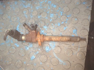 Форсунка топливная, ориг. номер 9657144580, Ford Focus 2004-2008