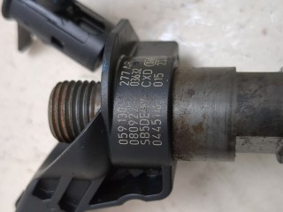 Форсунка топливная, ориг. номер 0445116015, 059130277BE, Audi Q5 2008-2012