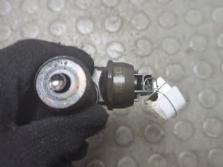 Форсунка топливная, ориг. номер 038130073BN, Volkswagen Transporter 5 2002-2009