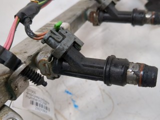 Форсунка топливная, ориг. номер 12574343, 12589465, Hummer H3 2005-2010