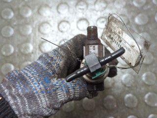 Форсунка топливная, ориг. номер 6C1Q9K546AC, Ford Transit 2000-2006