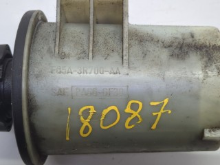 Бачок гидроусилителя, ориг. номер F65A3R700AA, Lincoln Navigator 1997-2003