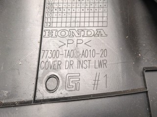 Пластик панели торпеды, ориг. номер 77300TA0A01020, Honda Crosstour 2009-2012