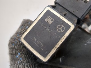Датчик подвески левый передний, ориг. номер A0105427717, Mercedes S-Класс 2005-2009
