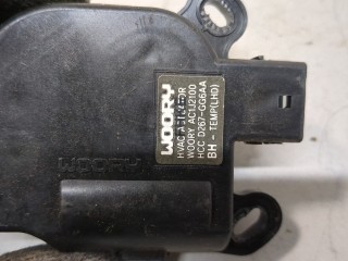 Электропривод заслонки отопителя, ориг. номер D267GG6AA, Hyundai Equus 2010-2013