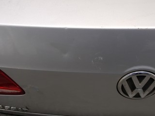 Обшивка крышки (двери) багажника, Volkswagen Passat 2011-2015