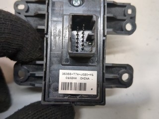 Кнопка стояночного тормоза (ручника), ориг. номер 35355T7AJ02, Honda HRV 2018-2022