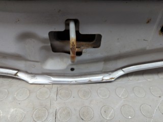 Обшивка капота, ориг. номер 19183903, Pontiac Vibe 2008-2010