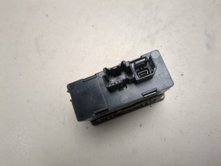Разъем AUX/USB, ориг. номер 84698811, GMC Terrain 2021-2026