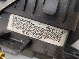 Подушка безопасности коленная, ориг. номер 569703Z200, Hyundai i40 2011-2015