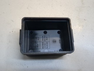 Крышка блока предохранителей, ориг. номер 95131337, Buick Encore 2012-2016