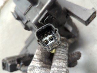 Блок предохранителей, ориг. номер 827410C020, 826610C051, 827200C011, Toyota Sequoia 2000-2004