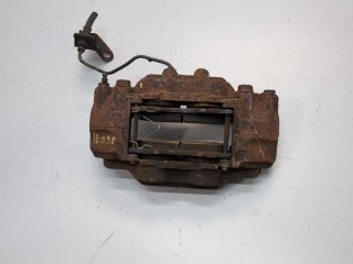 Суппорт правый передний Toyota Sequoia 2000-2004