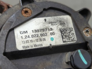 Насос водяной (помпа), ориг. номер 13579713, Chevrolet Volt 2010-2015