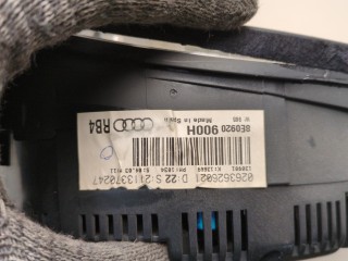 Щиток приборов (приборная панель), ориг. номер 8E0920900H, Audi A4 1999-2001