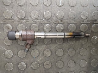 Форсунка топливная, ориг. номер 03L130277S, Volkswagen Golf 6 2008-2012