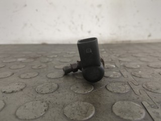 Форсунка топливная, ориг. номер 03L130277S, Volkswagen Golf 6 2008-2012