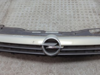 Решетка радиатора, ориг. номер 13142523, Opel Astra 1998-2009