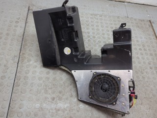Сабвуфер Audi A4 1994-1999