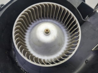 Сопротивление отопителя (моторчика печки), Nissan Almera Tino 2000-2003