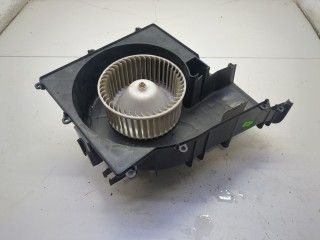 Двигатель отопителя (моторчик печки) Nissan Almera Tino 2000-2003