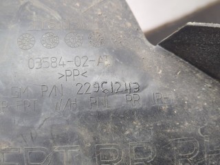 Защита арок (подкрылок) правая задняя, ориг. номер 22961243, Chevrolet Volt 2010-2015