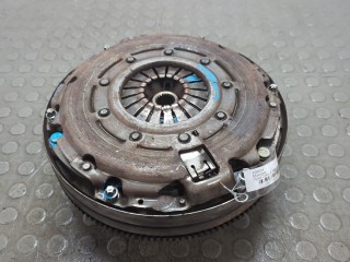 Маховик Opel Zafira B 2008-2014