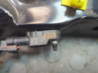 Рамка капота, ориг. номер 26382543, Chevrolet Equinox 2024-2026