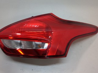 Фонарь (задний) правый Ford Focus 2011-2015