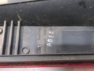 Катафот левый задний, ориг. номер 265589U00A, Nissan Note E11 2005-2008