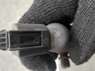 Форсунка топливная, ориг. номер LR002476, 6H4Q9H529DA, Land Rover Range Rover Sport 2005-2009
