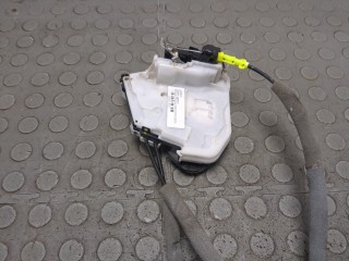 Замок двери правый задний, ориг. номер 825006RR0A, Nissan Rogue 2020-2024