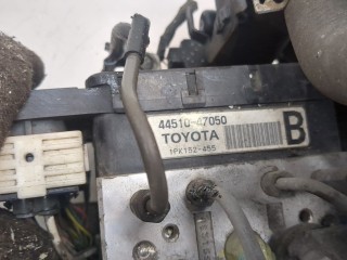 Блок АБС, насос (ABS, ESP, ASR), ориг. номер 0641000951, Toyota Prius 2005-2011