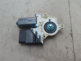 Двигатель стеклоподъемника правый задний, ориг. номер 3C5839462J, Volkswagen Passat 2005-2010