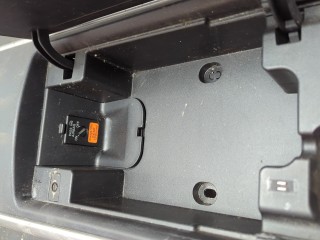 Консоль салона (кулисная часть), ориг. номер F15164320E02, Mazda RX-8 2003-2008