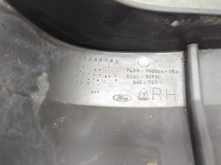 Накладка на порог правая передняя, ориг. номер YL8416C054, Ford Escape 2004-2007
